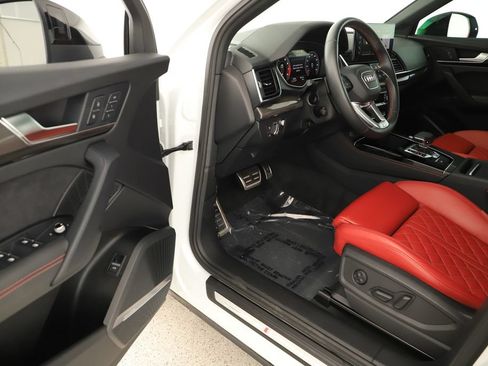 Certified 2023 Audi SQ5 Prestige w/ Prestige Package AWD/4WD image 14