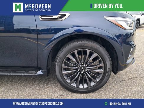 Used 2021 INFINITI QX80 Premium Select w/ All-Season Package AWD/4WD image 12