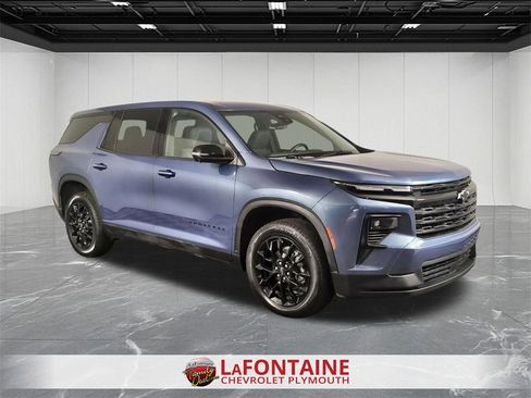 Certified 2024 Chevrolet Traverse LS w/ Midnight/Sport Edition image 2