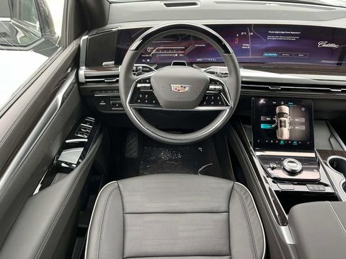 New 2026 Cadillac Escalade Luxury w/ Touring Package image 14