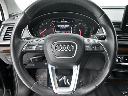 Used 2019 Audi Q5 2.0T Premium AWD/4WD image 7