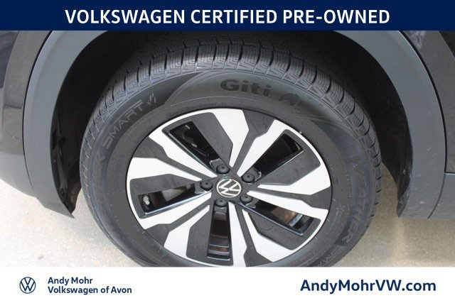 Used 2024 Volkswagen Atlas SE AWD/4WD image 12