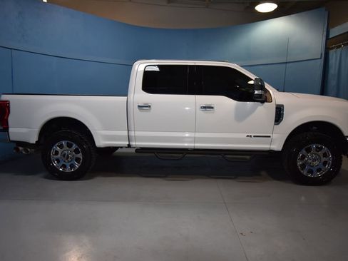 Used 2021 Ford F250 Lariat w/ Lariat Ultimate Package image 24