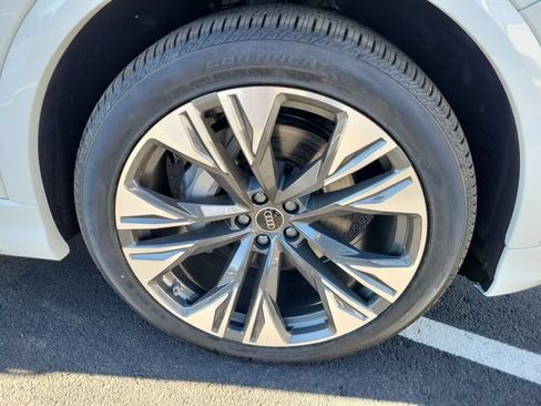 New 2026 Audi Q8 Premium Plus AWD/4WD image 20