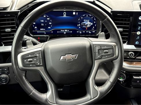 Used 2022 Chevrolet Silverado 1500 LT Trail Boss w/ Convenience Package II image 13