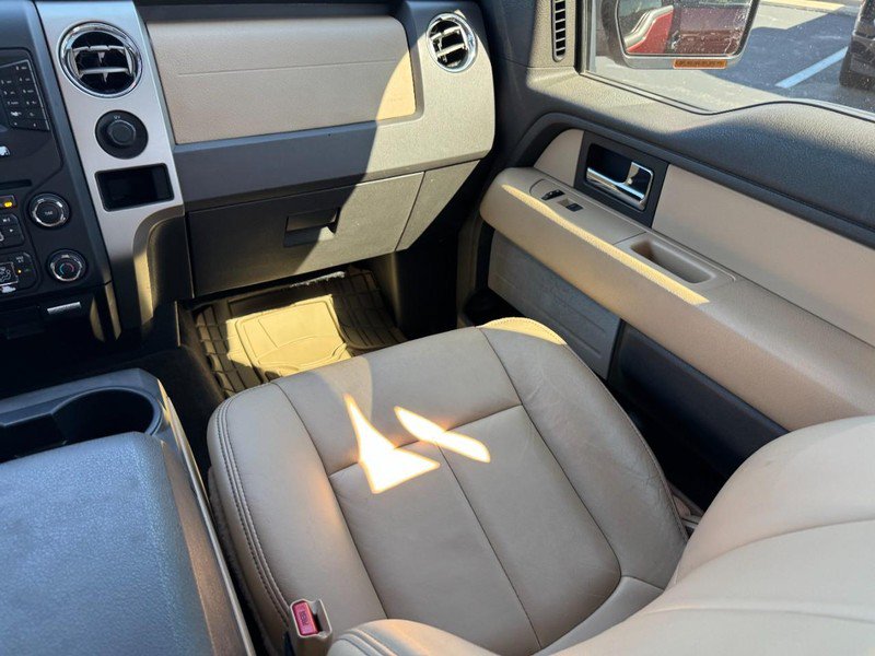Used 2014 Ford F150 XLT w/ Equipment Group 302A Luxury AWD/4WD image 14