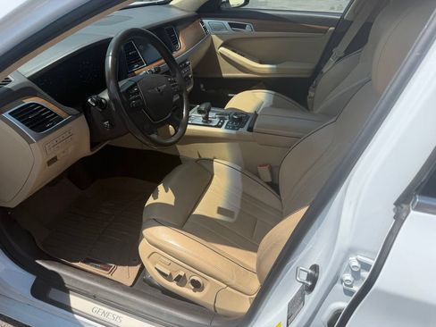 Used 2018 Genesis G80 5.0 Ultimate RWD image 7