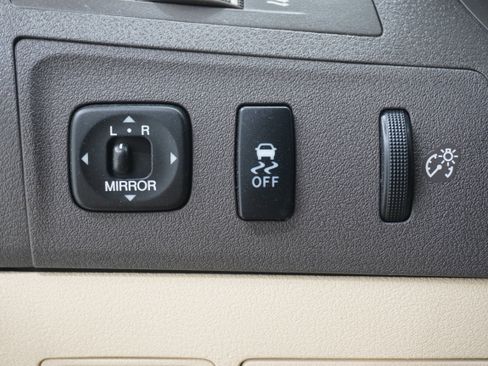 Used 2011 Lexus ES 350 FWD image 19