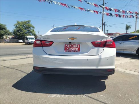 Used 2024 Chevrolet Malibu LT FWD image 5