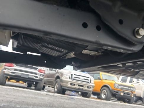 Used 2022 Ford F350 Lariat w/ Tremor Off-Road Package image 15