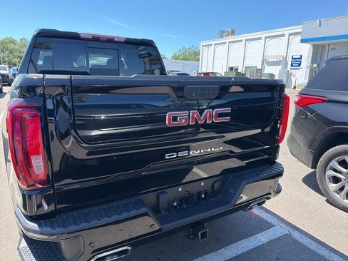 Used 2023 GMC Sierra 1500 Denali w/ Denali Reserve Package image 6