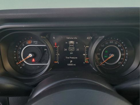 Certified 2024 Jeep Wrangler Sport S image 30