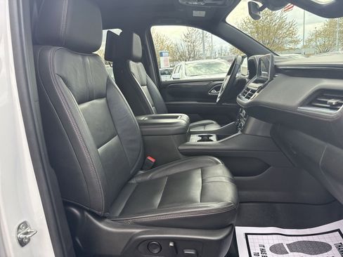 Used 2021 Chevrolet Tahoe RST w/ Luxury Package AWD/4WD image 26