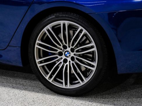 Used 2019 BMW M550i xDrive image 70