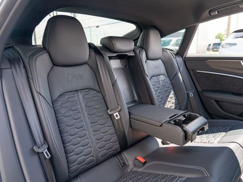 Used 2021 Audi RS 7 Sportback AWD/4WD image 18