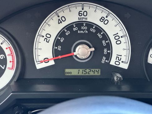 Used 2007 Toyota FJ Cruiser 4WD w/ Upgrade Pkg 1 image 24