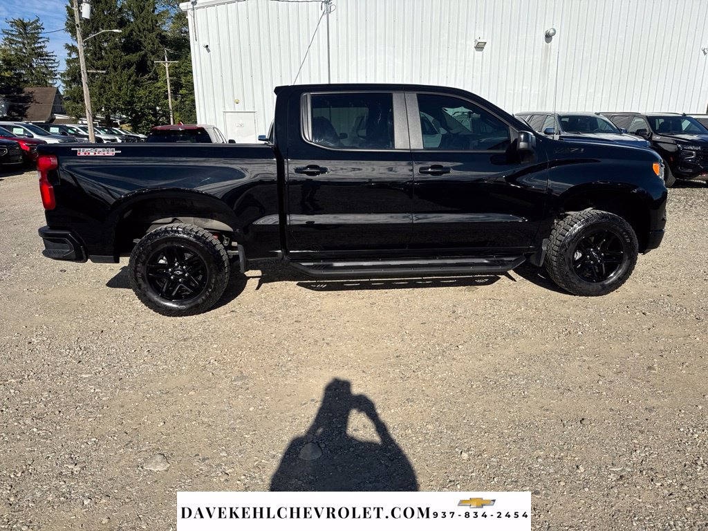 Used 2024 Chevrolet Silverado 1500 LT Trail Boss w/ Convenience Package II AWD/4WD image 7