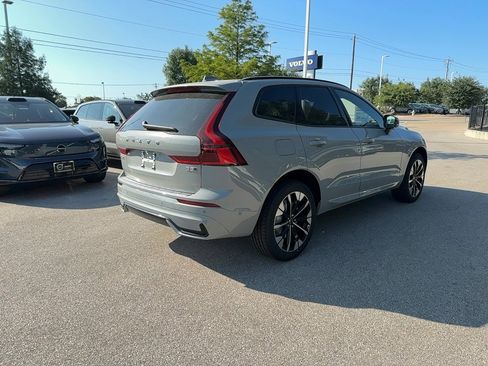 Used 2026 Volvo XC60 B5 Plus w/ Protection Package Premier AWD/4WD image 6