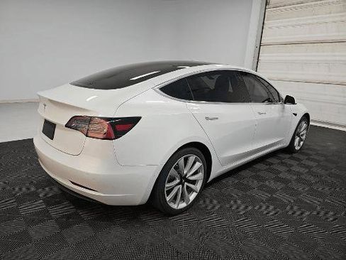 Used 2019 Tesla Model 3 Long Range image 4
