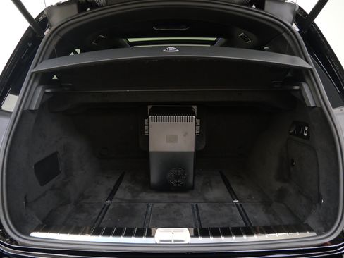 Used 2023 Mercedes-Benz Maybach GLS 600 4MATIC image 18