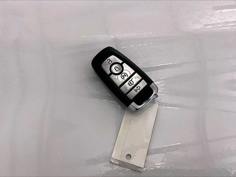 New 2026 Ford Explorer ST-Line w/ ST-Line Street Pack image 9