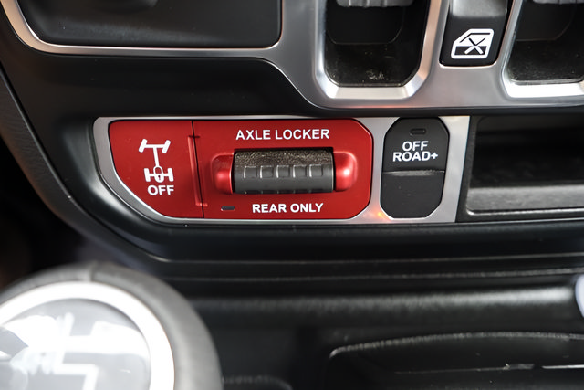 Used 2023 Jeep Gladiator Mojave w/ LED Lighting Group AWD/4WD image 15