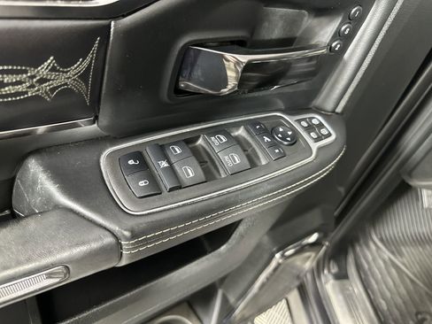 Used 2023 RAM 2500 Limited image 60