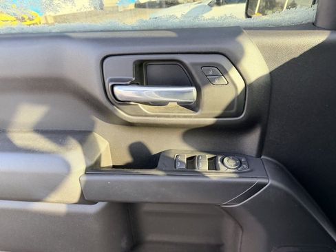 Used 2022 Chevrolet Silverado 1500 W/T w/ WT Value Package image 23