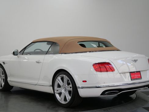 Used 2018 Bentley Continental GT AWD/4WD image 7