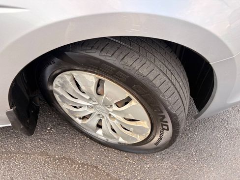 Used 2009 Honda Accord LX image 31