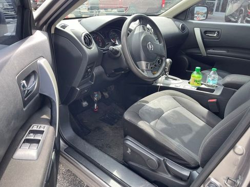 Used 2012 Nissan Rogue S w/ Special Edition Pkg AWD/4WD image 5