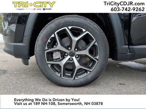 New 2026 Jeep Compass Limited w/ Sun, Sound & Navigation Group image 26