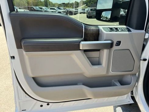 Used 2019 Ford F350 Limited AWD/4WD image 23