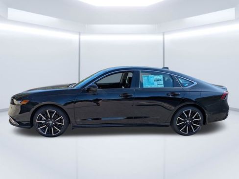 New 2026 Honda Accord Touring image 7