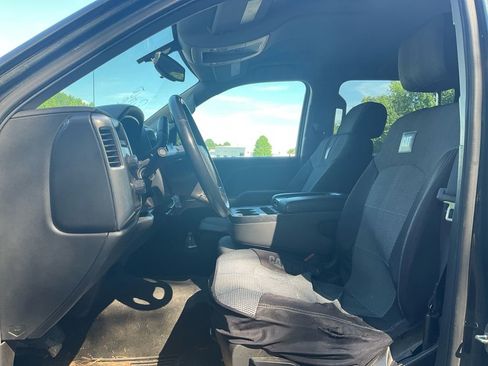 Used 2018 Chevrolet Silverado 1500 LT w/ Trailering Package AWD/4WD image 16
