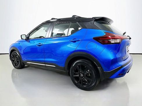 Used 2023 Nissan Kicks SR w/ Exterior Package FWD image 5