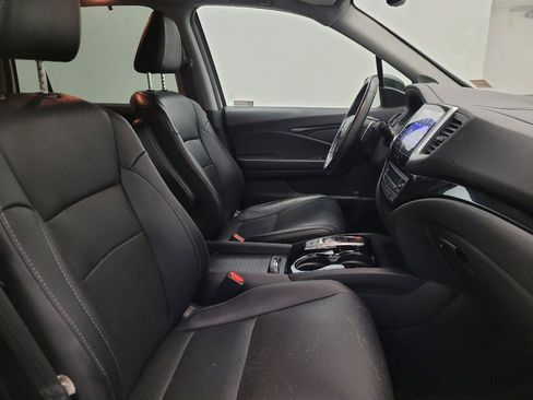 Used 2017 Honda Pilot Elite image 21