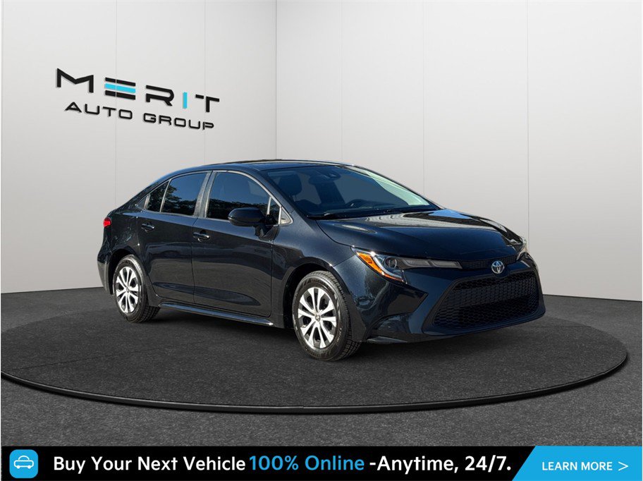 Used 2022 Toyota Corolla LE FWD image 1