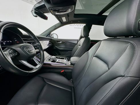 Used 2022 Audi Q8 Premium Plus w/ Premium Plus Package image 20