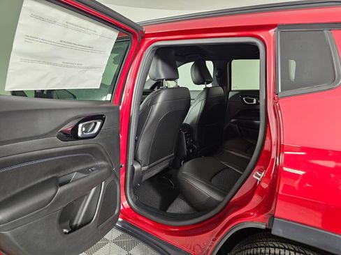 New 2026 Jeep Compass Latitude AWD/4WD image 31
