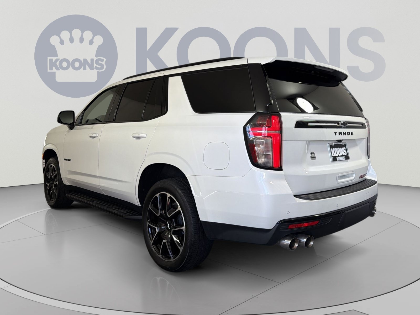 Used 2024 Chevrolet Tahoe RST w/ Sport Performance Package AWD/4WD image 4