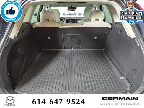 Used 2020 Volvo XC60 T5 Momentum w/ Protection Package Premier image 21