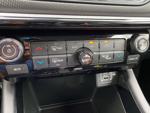 Certified 2022 Jeep Compass Trailhawk w/ Trailhawk Elite Group image 14