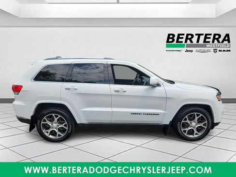Certified 2018 Jeep Grand Cherokee Limited AWD/4WD image 7