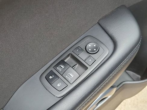 Used 2022 Dodge Challenger GT image 22