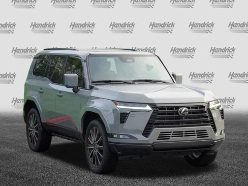 Used 2024 Lexus GX 550 w/ Accessory Package (Z1) AWD/4WD image 2