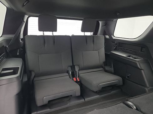 Used 2025 Toyota 4Runner SR5 image 41