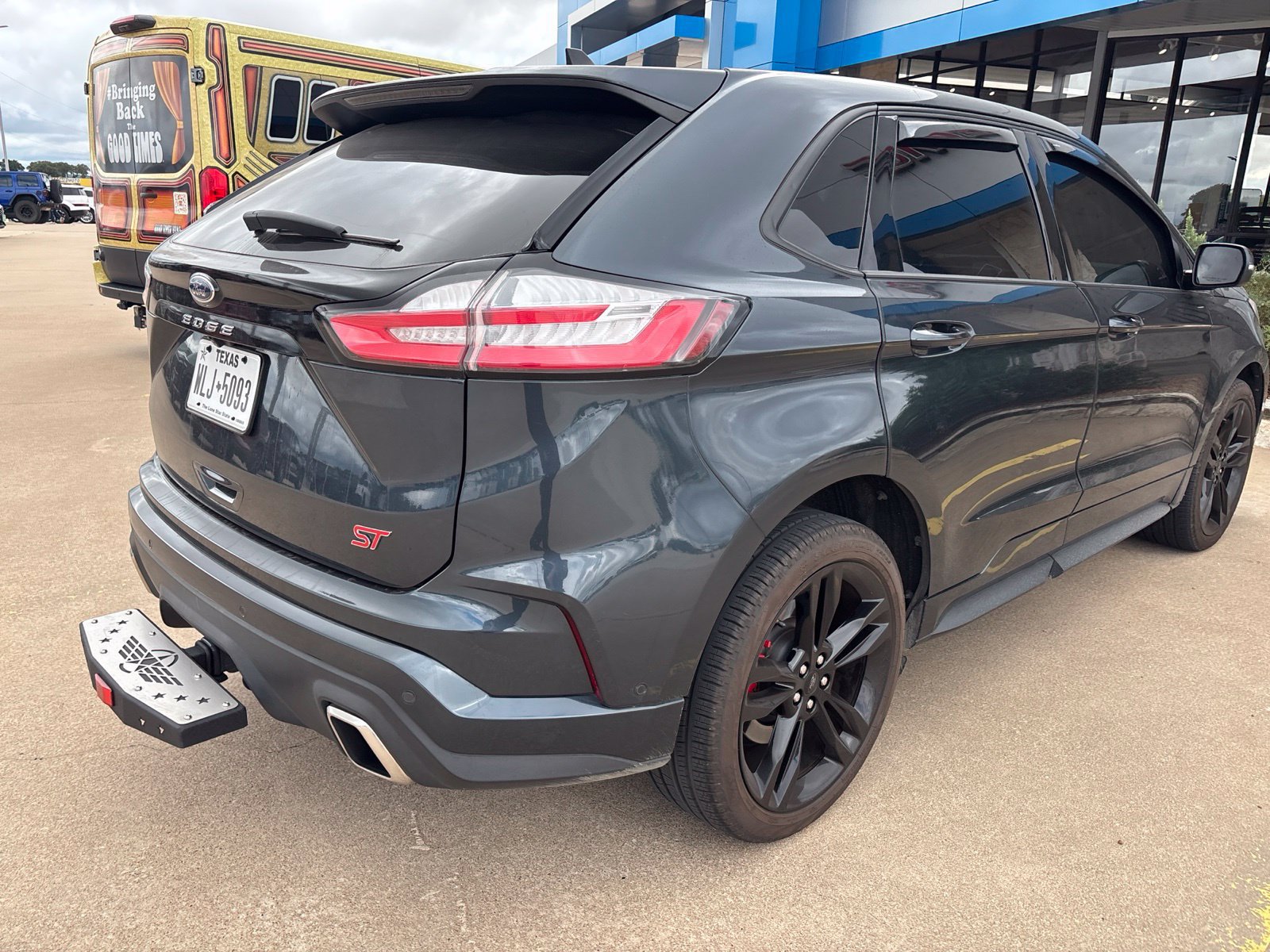 Used 2022 Ford Edge ST w/ Equipment Group 401A AWD/4WD image 7