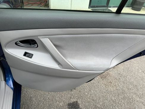 Used 2007 Toyota Camry LE FWD image 21