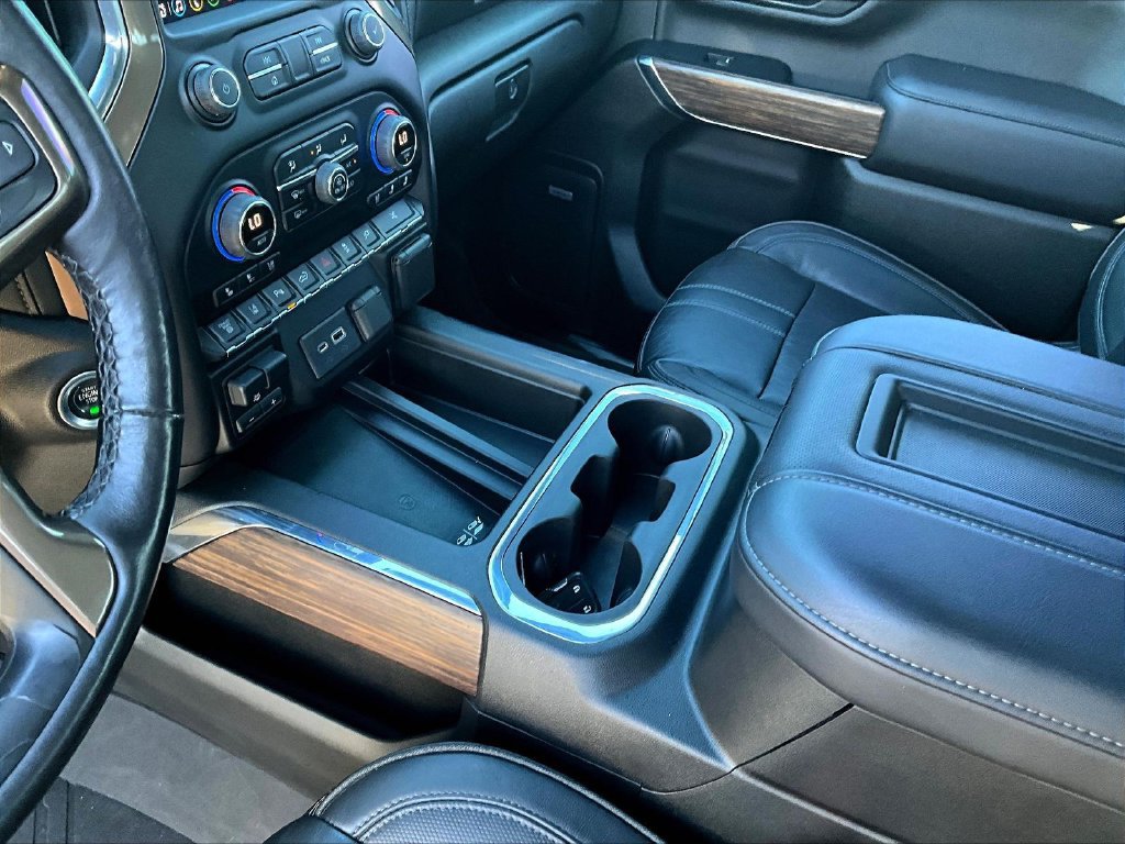 Used 2022 Chevrolet Silverado 2500 High Country AWD/4WD image 21